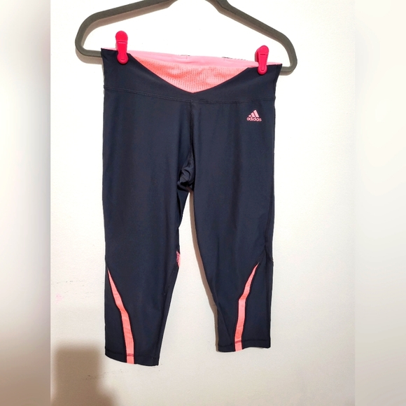 Adidas Climalite Pink Grey Crop Leggings. Size Medium - Picture 1 of 4